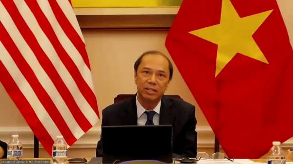 Chuyên gia quốc tế chung tay cấp học bổng, cố vấn cho người học Việt Nam