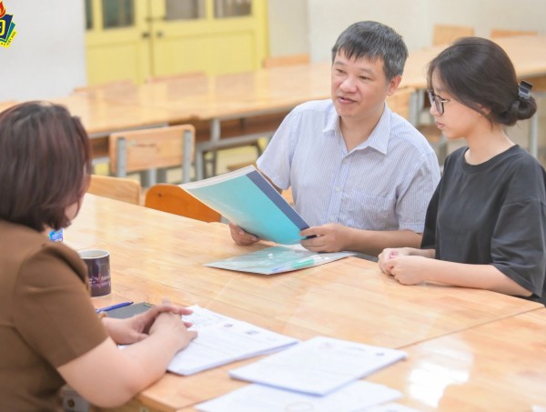 Có địa phương chục năm chưa thăng hạng giáo viên, Bộ GD-ĐT yêu cầu rà soát