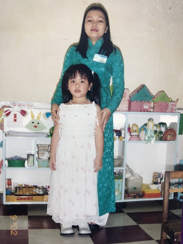 Cô giáo mầm non: 