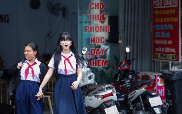 Có loại bỏ được áp lực buộc phải học thêm? Có loại bỏ được áp lực buộc phải học thêm?