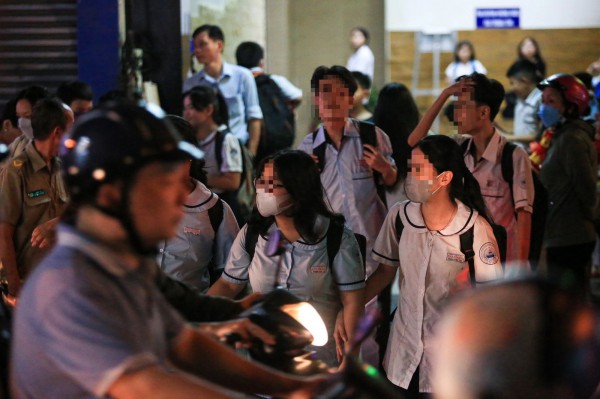 Có nên đưa dạy thêm vào ngành nghề kinh doanh có điều kiện?