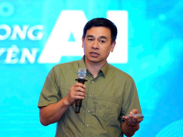 Cơ quan báo chí cần chia sẻ trách nhiệm đào tạo truyền thông với nhà trường Cơ quan báo chí cần chia sẻ trách nhiệm đào tạo truyền thông với nhà trường