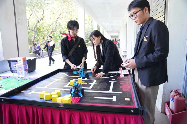 Cuộc thi Vô địch quốc gia STEM, AI và robotics dành cho học sinh phổ thông