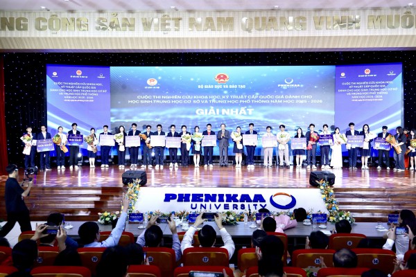 Cuộc thi nghiên cứu KHKT quốc gia: Sao năm nào cũng lùm xùm kết quả?