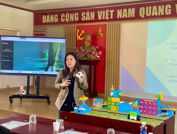 Dấu ấn nữ giáo viên trong làn sóng STEM tại VN