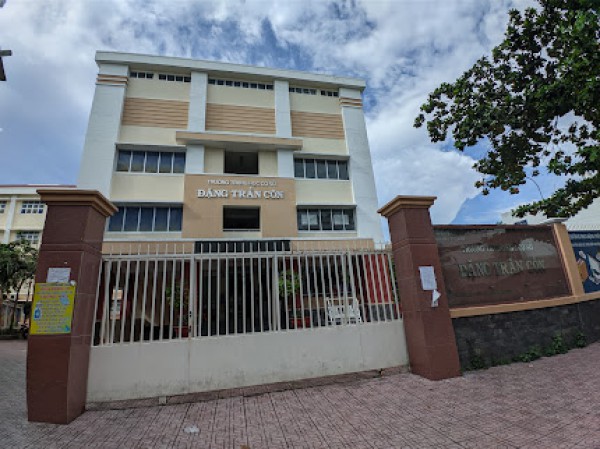 Diễn biến mới nhất về việc trường học đòi truy thu học phí gần 13 triệu đồng