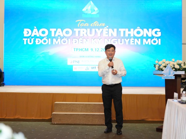 Doanh nghiệp nêu những hạn chế của sinh viên trong thời đại AI