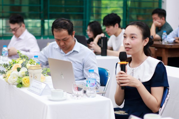 Dùng AI giúp giảm nguy cơ mắc bệnh về mắt, sinh viên giành giải nhất khởi nghiệp Dùng AI giúp giảm nguy cơ mắc bệnh về mắt, sinh viên giành giải nhất khởi nghiệp