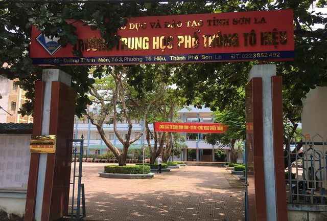 Giáo dục tuần qua: Lộ diện phụ huynh gian lận điểm thi, dâm ô và bạo lực học đường - 1
