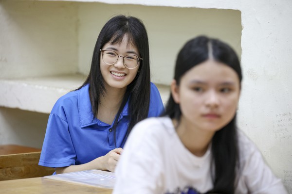 Gần 125.000 học sinh Hà Nội làm thủ tục thi vào lớp 10
