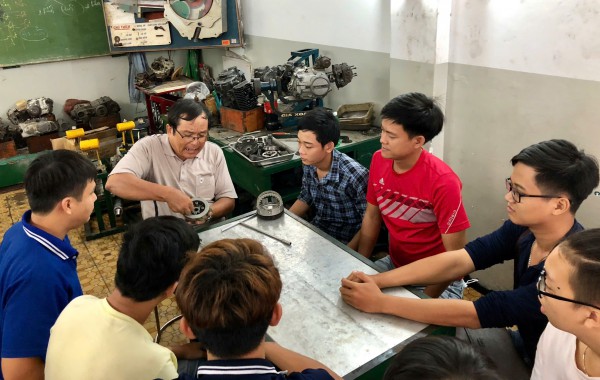 Giải pháp giảm áp lực thi vào lớp 10