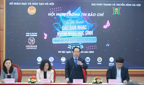 Giám đốc Sở GD-ĐT Hà Nội: 