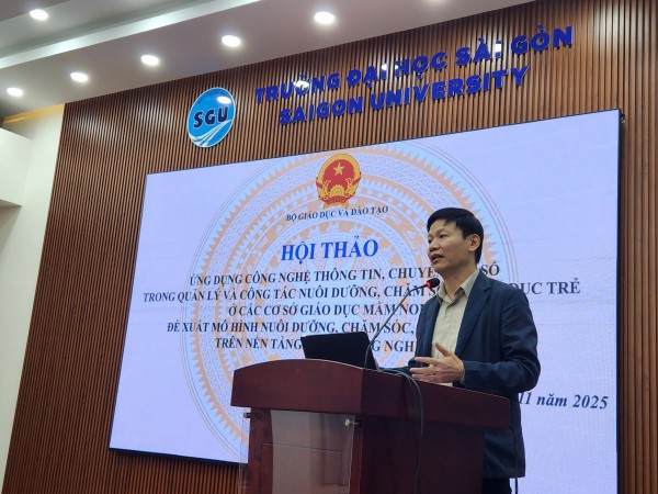 Giảm tải 'áp lực báo cáo' cho giáo viên mầm non, cách nào?