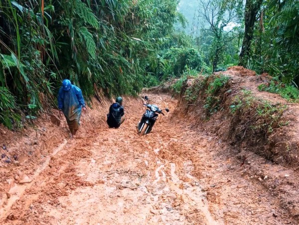 Gian nan hành trình 'gieo chữ trên mây'