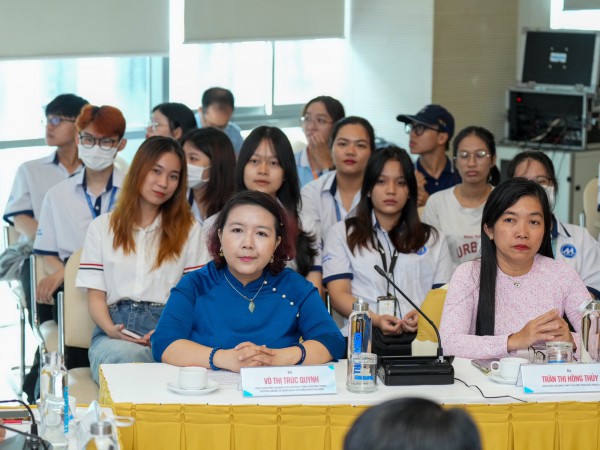 Giáo dục hội nhập quốc tế: Phát huy thế mạnh của học sinh Giáo dục hội nhập quốc tế: Phát huy thế mạnh của học sinh