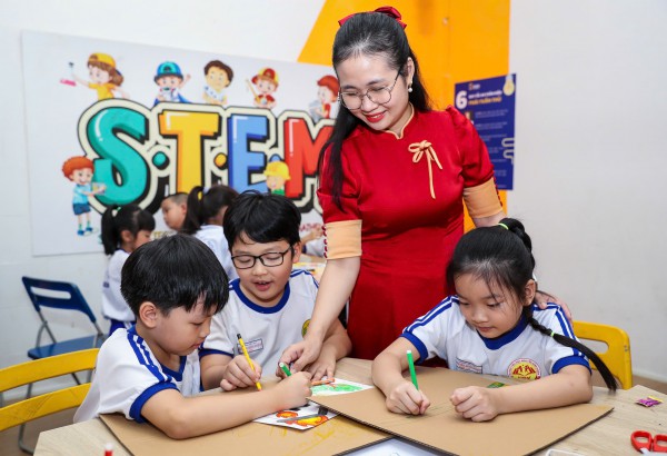 Giáo viên lo lắng về chế độ phụ cấp trách nhiệm Giáo viên lo lắng về chế độ phụ cấp trách nhiệm