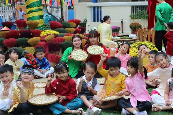 Giữ tết truyền thống từ nhà trường Giữ tết truyền thống từ nhà trường