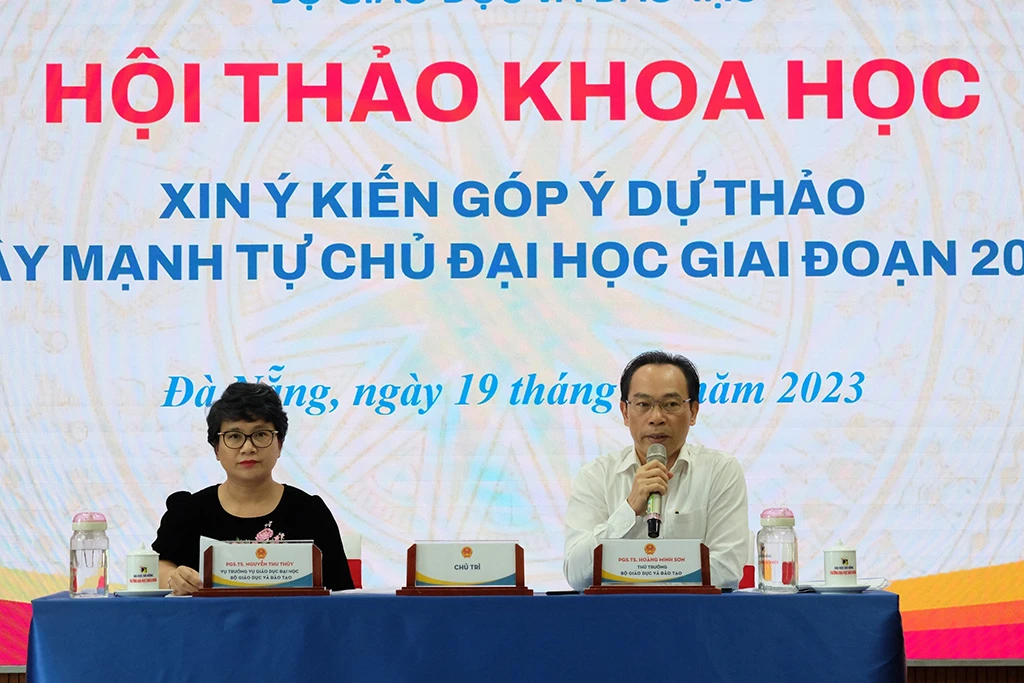 Gỡ khó cho tự chủ ĐH trong 