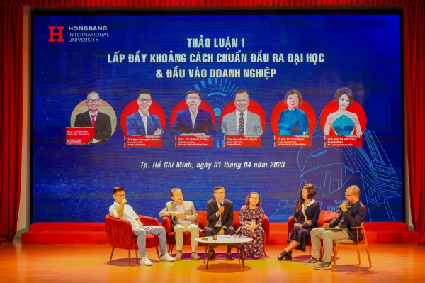 HIU mở rộng gói Học bổng Doanh nghiệp - Gen Z biết điều này chưa?