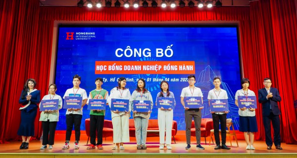 HIU mở rộng gói Học bổng Doanh nghiệp - Gen Z biết điều này chưa?