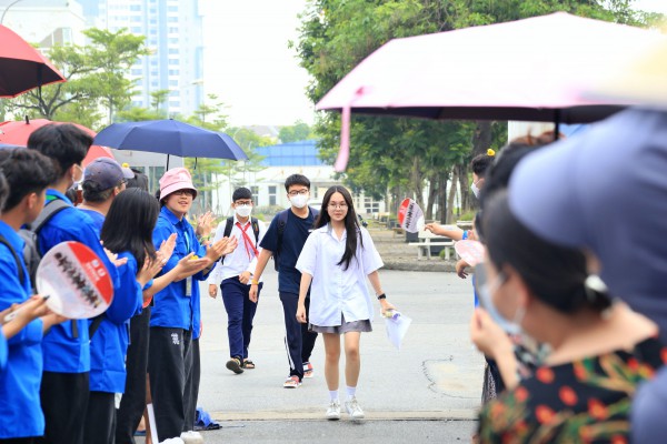 Hà Nội đình chỉ 6 thí sinh trong kỳ thi vào lớp 10