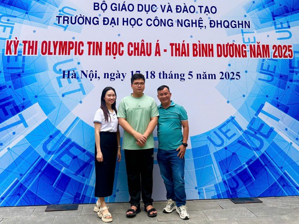Hành trình đến huy chương bạc Olympic tin học châu Á - Thái Bình Dương của Thành Hành trình đến huy chương bạc Olympic tin học châu Á - Thái Bình Dương của Thành