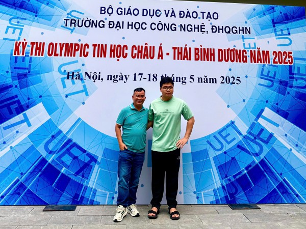 Hành trình đến huy chương bạc Olympic tin học châu Á - Thái Bình Dương của Thành Hành trình đến huy chương bạc Olympic tin học châu Á - Thái Bình Dương của Thành