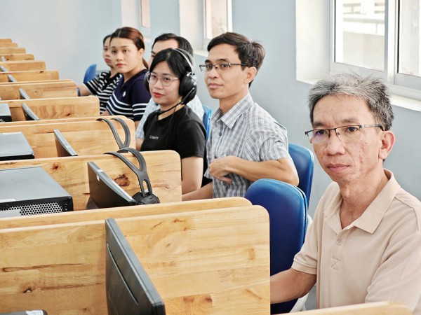 Hiệu trưởng được tuyển dụng giáo viên: Tháo gỡ nhiều bất cập