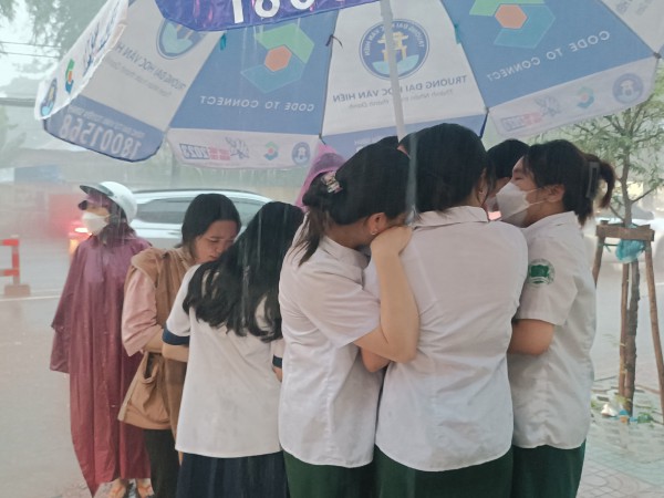 Hoàn thành thi tốt nghiệp THPT: Sĩ tử phấn khởi lên kế hoạch... chờ điểm chuẩn ĐH