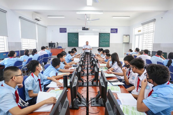 Học 2 buổi/ngày: Không phải là dạy thêm, nâng cao kiến thức từ buổi chính khóa