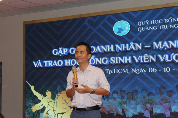 'Học bổng Quang Trung giúp em có thêm sức mạnh, vượt qua khó khăn'