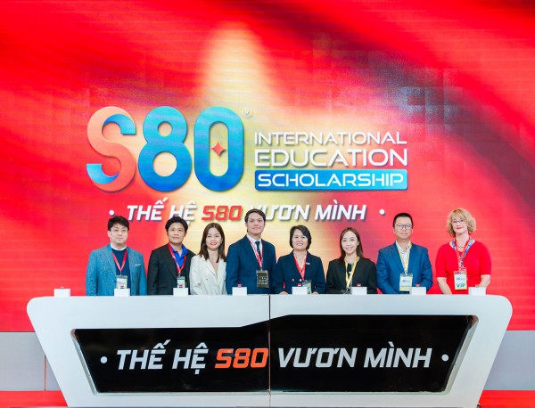 Học bổng S80 giảm 70% học phí cho chương trình IELTS và giao tiếp trực tuyến