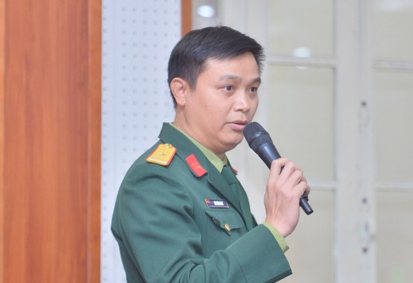 Học đại học trường dân sự vào doanh nghiệp quân đội làm việc được không?