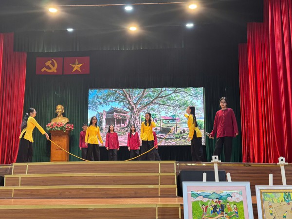Học ngữ văn bằng cách làm game, quay phim về trò chơi dân gian
