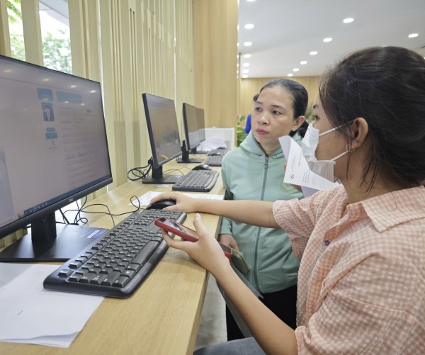 Học phí các ‘đại học nghìn tỉ’ ở mức bao nhiêu? Học phí các ‘đại học nghìn tỉ’ ở mức bao nhiêu?