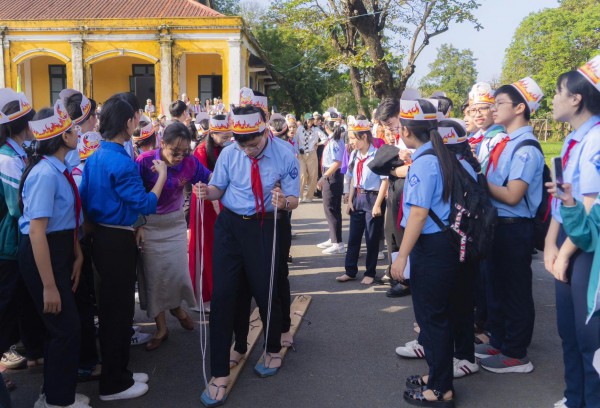 Học sinh Huế hào hứng trải nghiệm 'Hạo khí Cần vương' Học sinh Huế hào hứng trải nghiệm 'Hạo khí Cần vương'