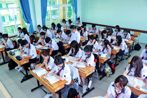 Học sinh TP.HCM chọn môn thi tốt nghiệp THPT 2026: Tiếng Anh và lý chiếm đa số Học sinh TP.HCM chọn môn thi tốt nghiệp THPT 2026: Tiếng Anh và lý chiếm đa số