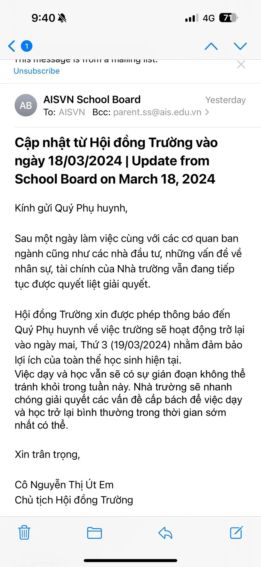 Học sinh Trường quốc tế AISVN phải ở căn tin tự học vì không có giáo viên