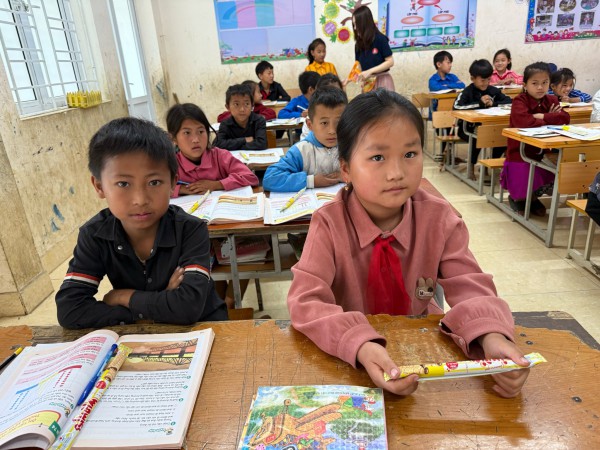 Học sinh Việt Nam dẫn đầu Đông Nam Á về điểm toán và năng lực đọc hiểu