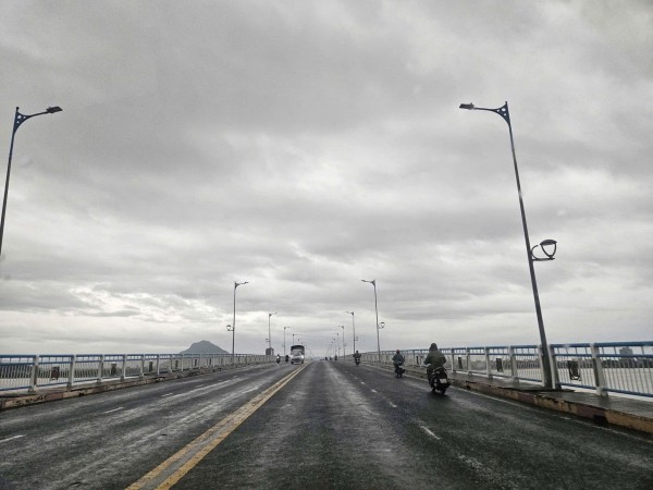 Học sinh Đắk Lắk nghỉ học từ chiều nay để phòng tránh bão số 13 Kalmaegi