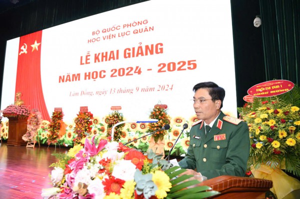 Học viện Lục quân khai giảng năm học mới với nhiều học viên đến từ nước ngoài