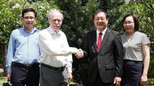 Hội Gặp gỡ Việt Nam có nhiều đóng góp cho khoa học và giáo dục Hội Gặp gỡ Việt Nam có nhiều đóng góp cho khoa học và giáo dục