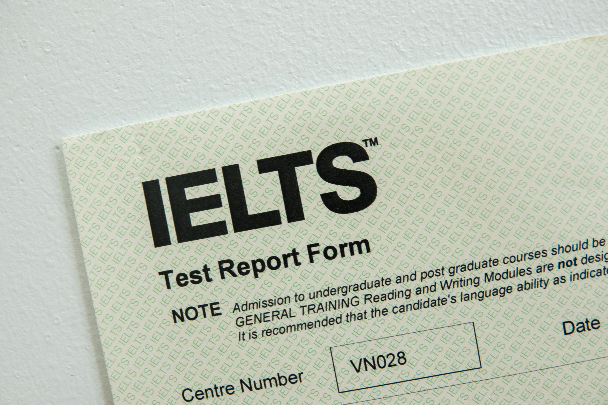 Hội đồng Anh và IDP sẽ dừng thi IELTS trên giấy tại Việt Nam, vì sao?