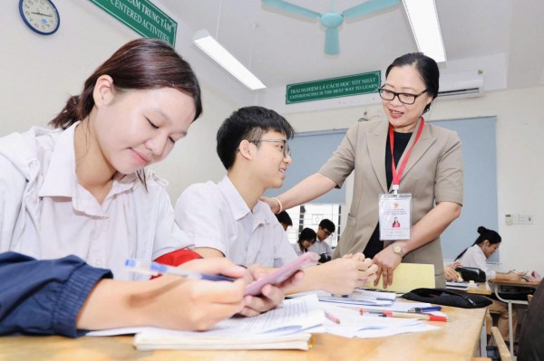 Hôm nay hơn 1,2 triệu thí sinh làm thủ tục dự thi tốt nghiệp THPT