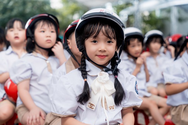 Honda Việt Nam đóng góp tích cực vào tỷ lệ đội mũ bảo hiểm của trẻ em Honda Việt Nam đóng góp tích cực vào tỷ lệ đội mũ bảo hiểm của trẻ em