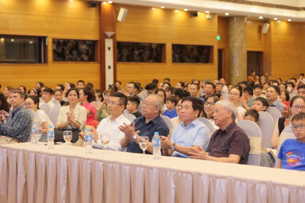 Khai giảng trường học toán trực tuyến giúp học sinh không sợ toán