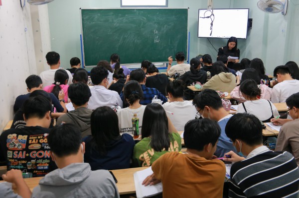 Khi nào cần thi đánh giá năng lực đợt 2 và lưu ý gì khi ôn tập?