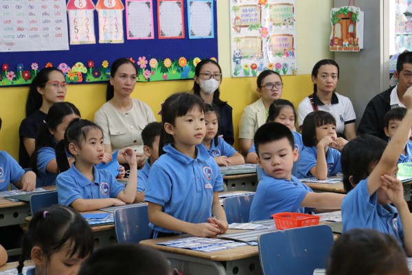 Khi trường học mở cửa… đón phụ huynh