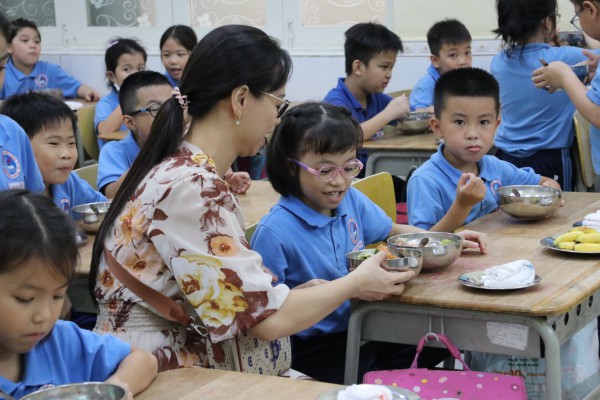 Khi trường học mở cửa… đón phụ huynh