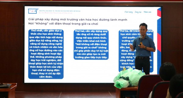Không sử dụng điện thoại di động, học sinh làm gì vào giờ ra chơi? Không sử dụng điện thoại di động, học sinh làm gì vào giờ ra chơi?